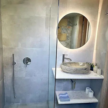 Finikes Appartement *