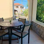 Finikes * Stoúpa
