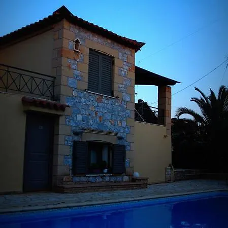 Apartamento Finikes Stoúpa