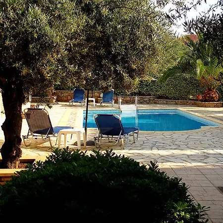 Apartamento Finikes Stoúpa